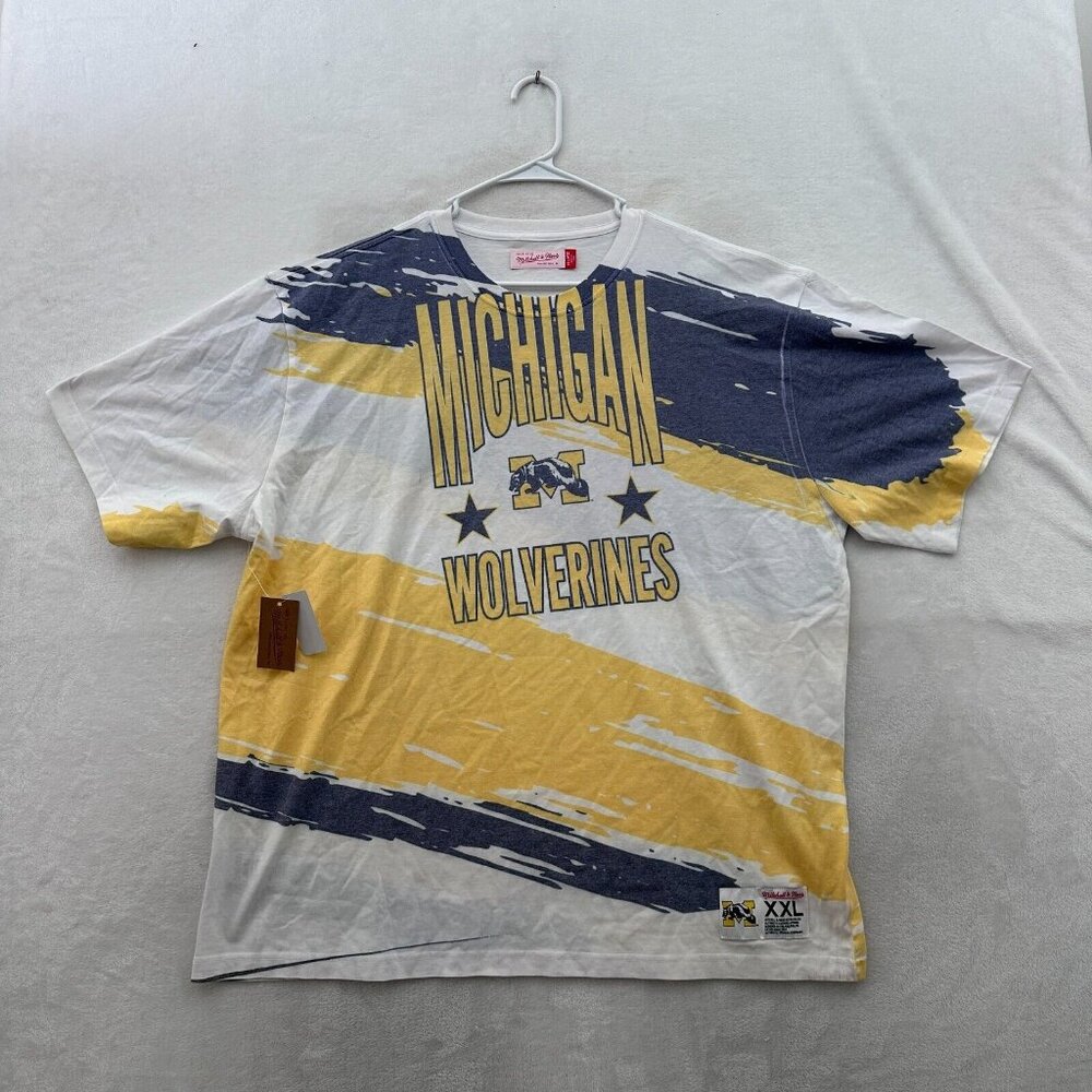 Michigan Wolverrines T Shirt Mens 2XL White All Over Print Graphic Mitchell Ness